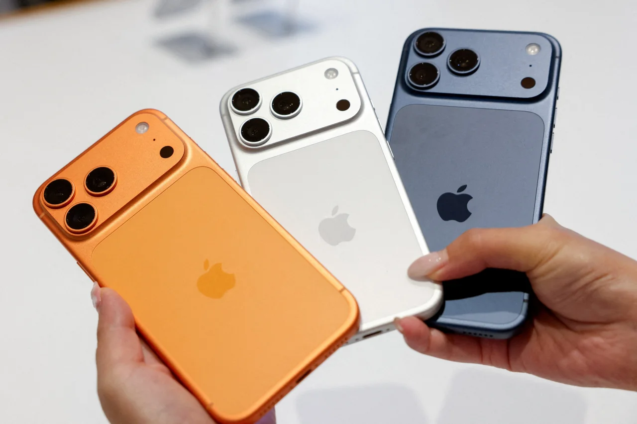 iPhone no Brasil passa a aceitar lojas de apps rivais e pagamentos de terceiros após acordo entre Apple e Cade