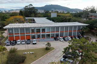 SC tem alteração no horário no serviço público por causa do jogo do Brasil nesta quarta-feira